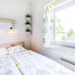 Quaint Chalet, Bernister *