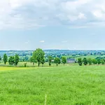 Шале Quaint Chalet, Bernister Мальмеди