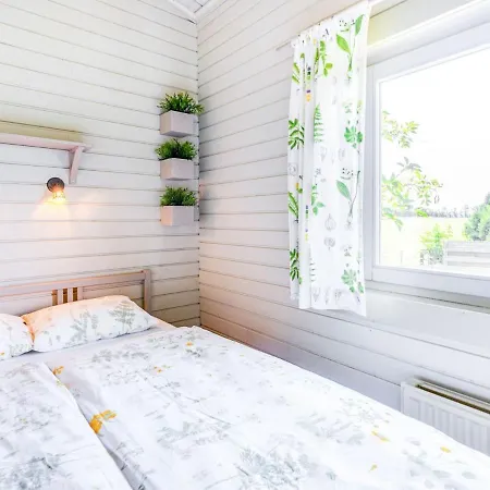 Chalet Traditional With Garden Near