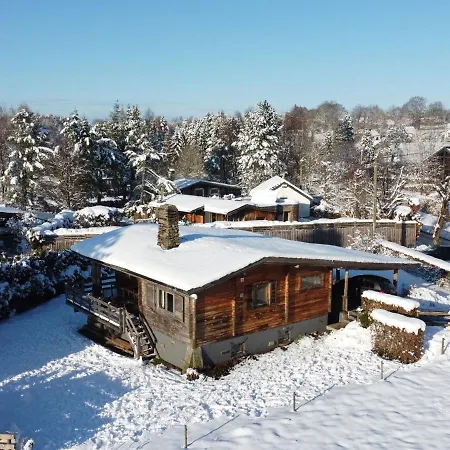 Chalet Traditional With Garden Near